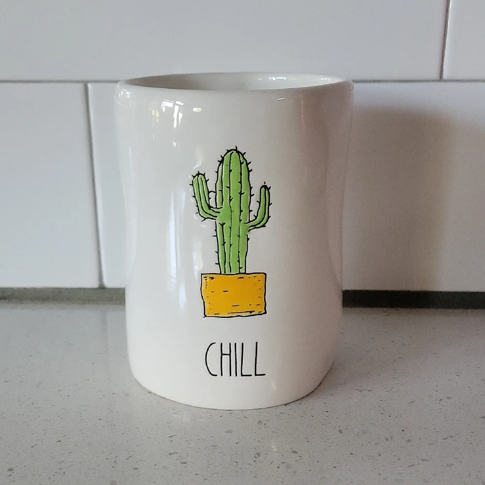 Rae Dunn Cactus Chill Candle Scent: Lava